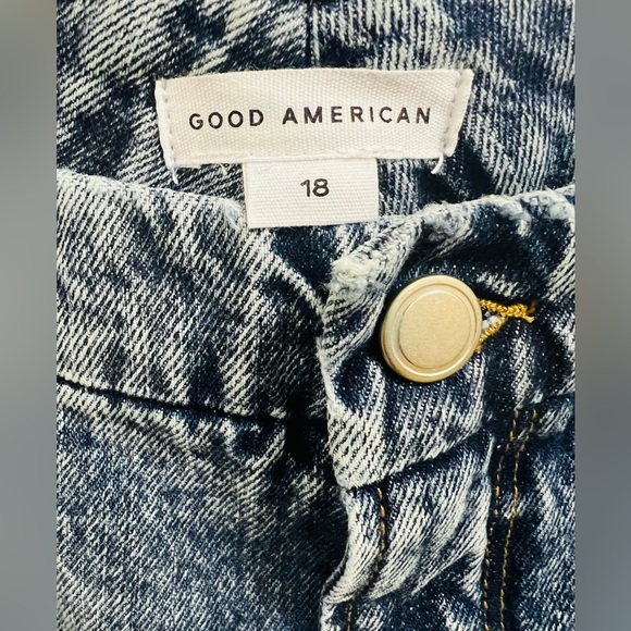 NWT Good American Good Classic Denim Distressed 28" Jeans Indigo036 Size 18 - Picture 7 of 8
